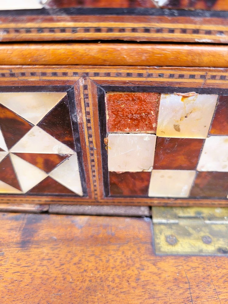 Gabinetto siriano in madreperla, XIX secolo