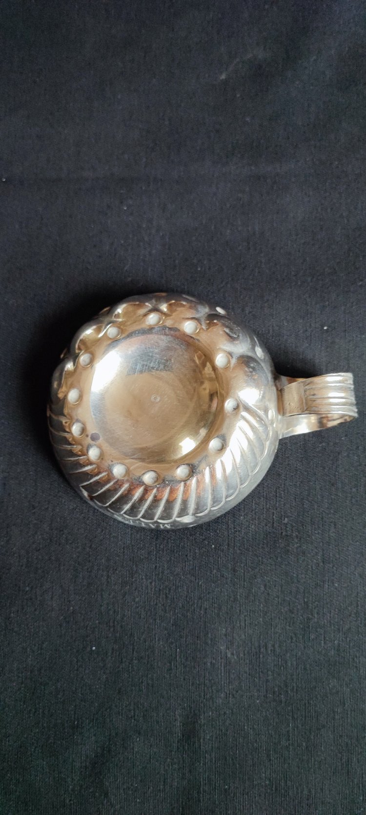 Set da degustazione in argento massiccio. XIX SECOLO