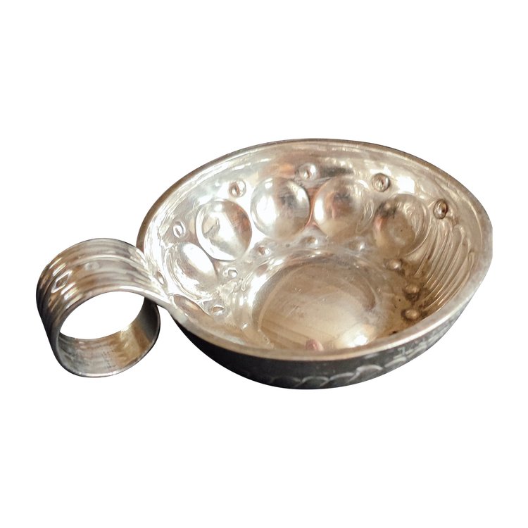 Set da degustazione in argento massiccio. XIX SECOLO