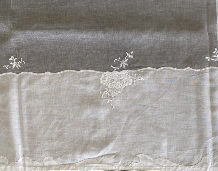 Nappe En Lin à Décor Fleurs, Raisins, Feuilles De Vigne Début XX ème