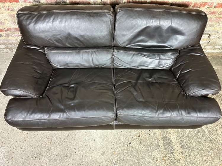 Canapé 2 places en cuir Coloris Chocolat Roche Bobois 80'S
