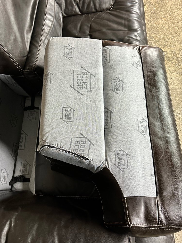 Canapé 2 places en cuir Coloris Chocolat Roche Bobois 80'S