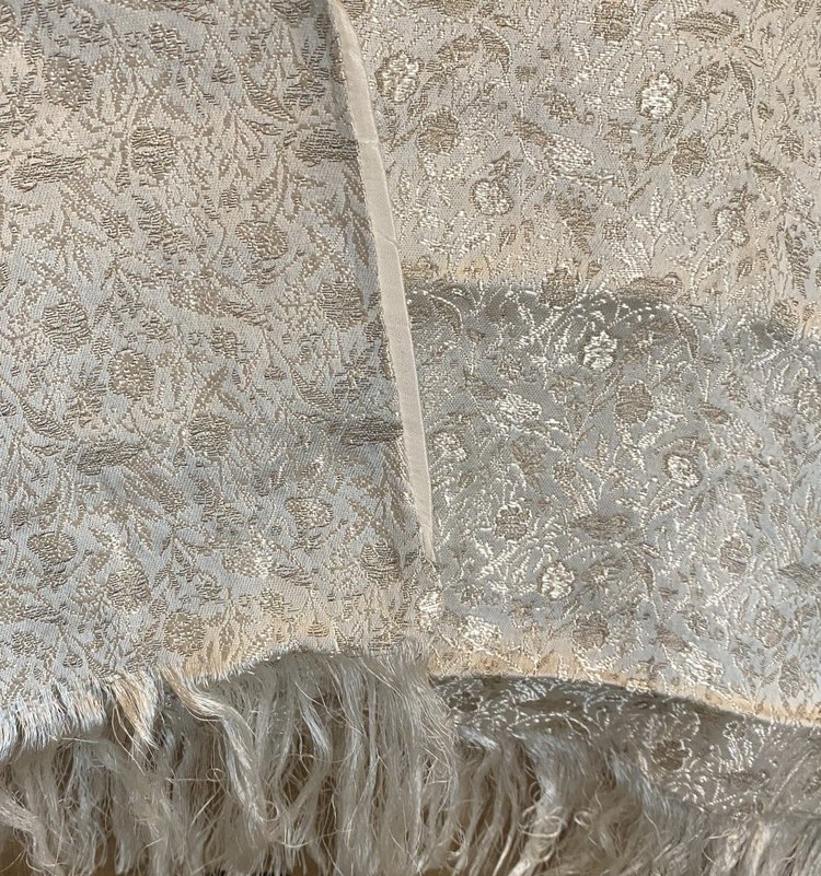 Etole Ou écharpe En Soie Champagne Aux Fils d'Or