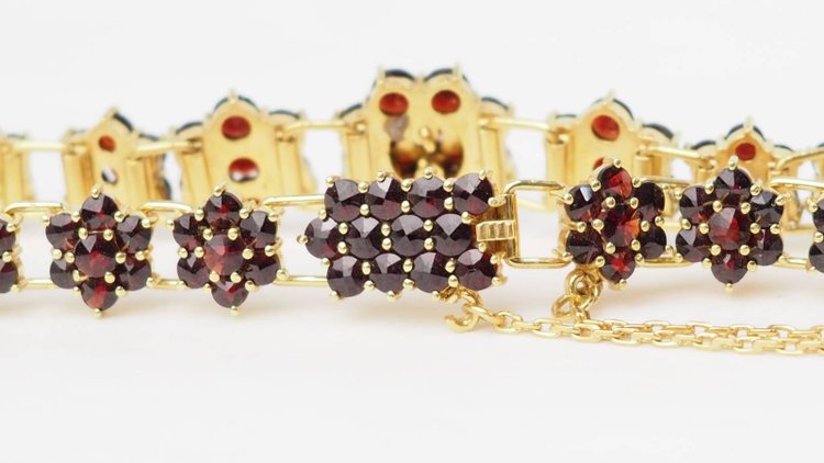 Bracciale vintage in oro giallo e granato