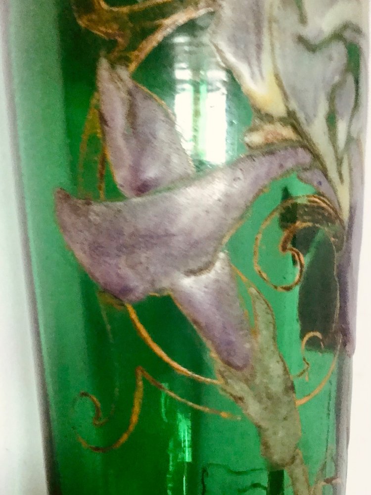 Art-Nouveau-Vase aus farbigem Glas / Emaille Legras