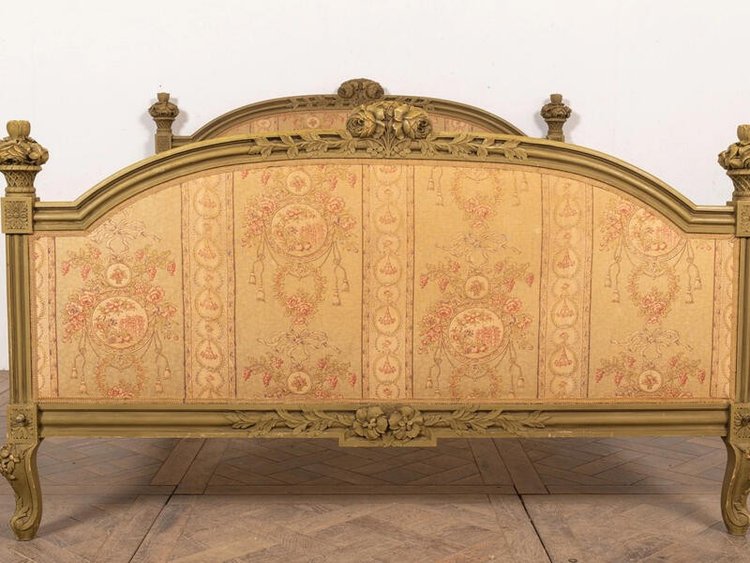 Richly carved Louis XV style bed 160 cm