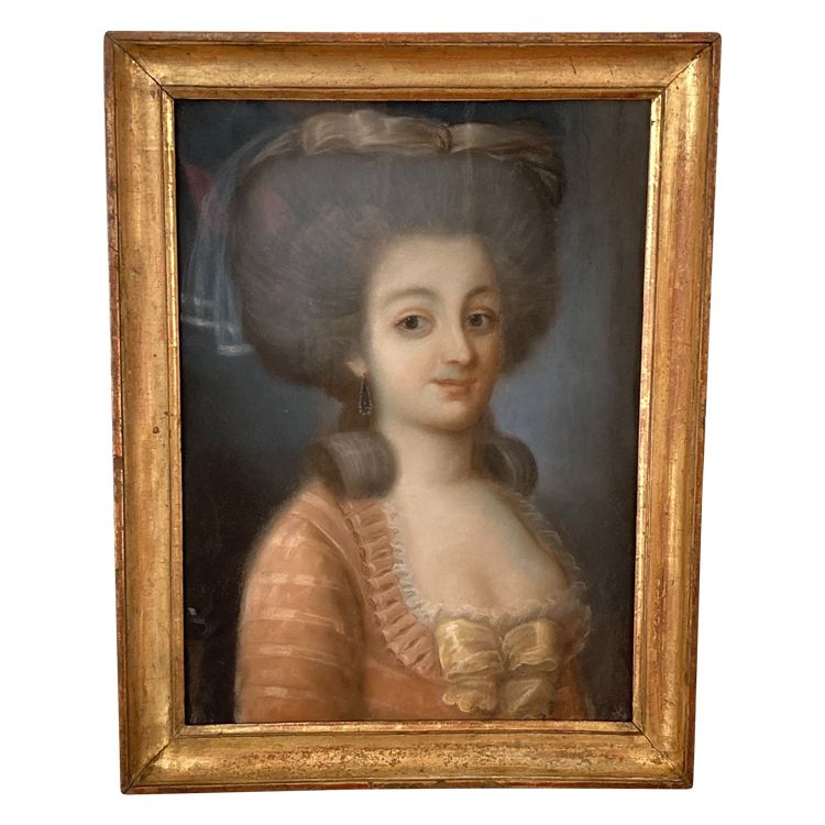 Portrait de jeune femme d'époque Louis XVI pastel