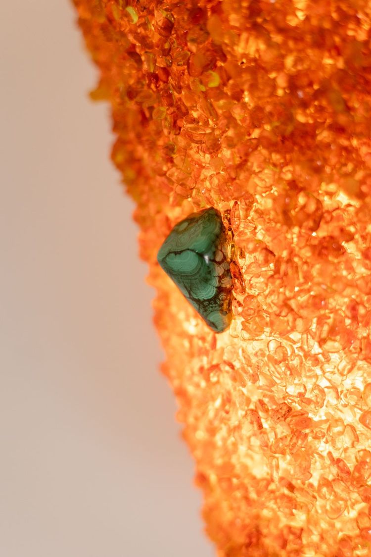Pair of sconces in amber and malachite. Contemporary work. LS60052086G