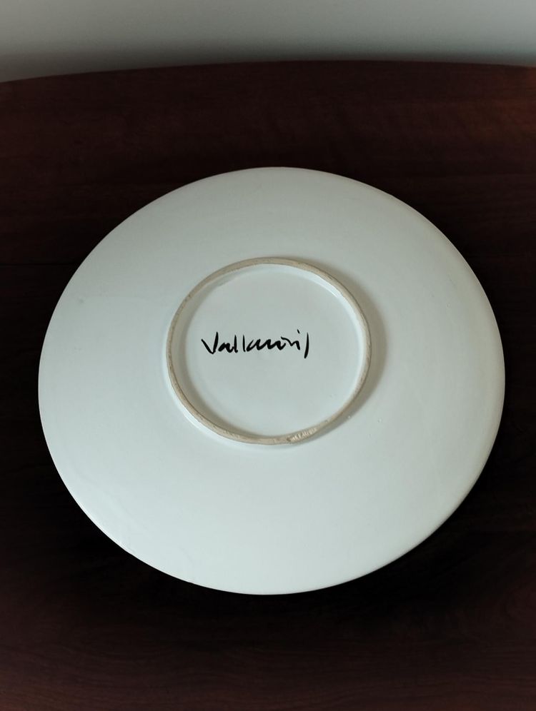 Vallauris plate with incised decoration.