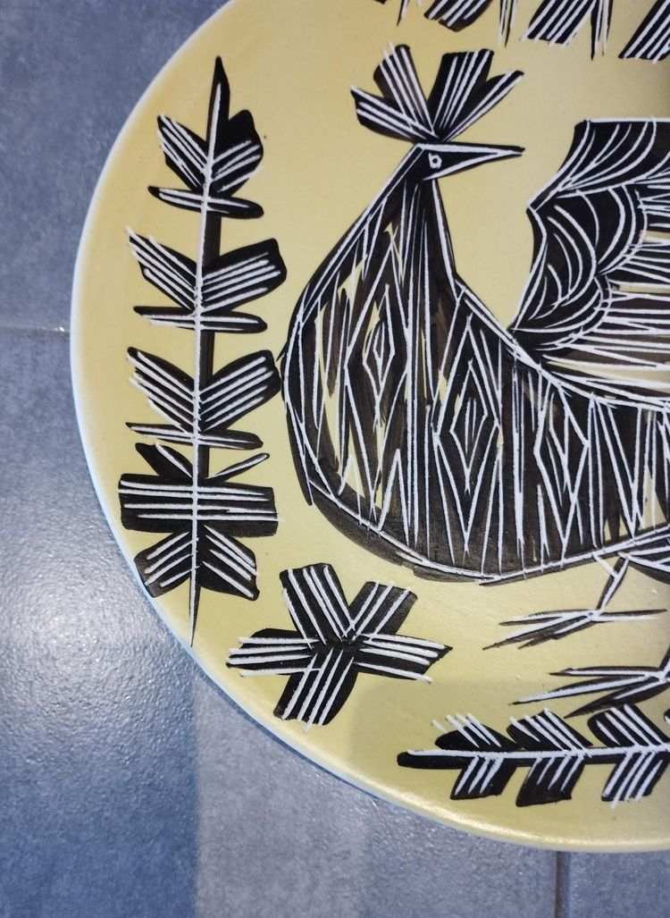 Vallauris plate with incised decoration.