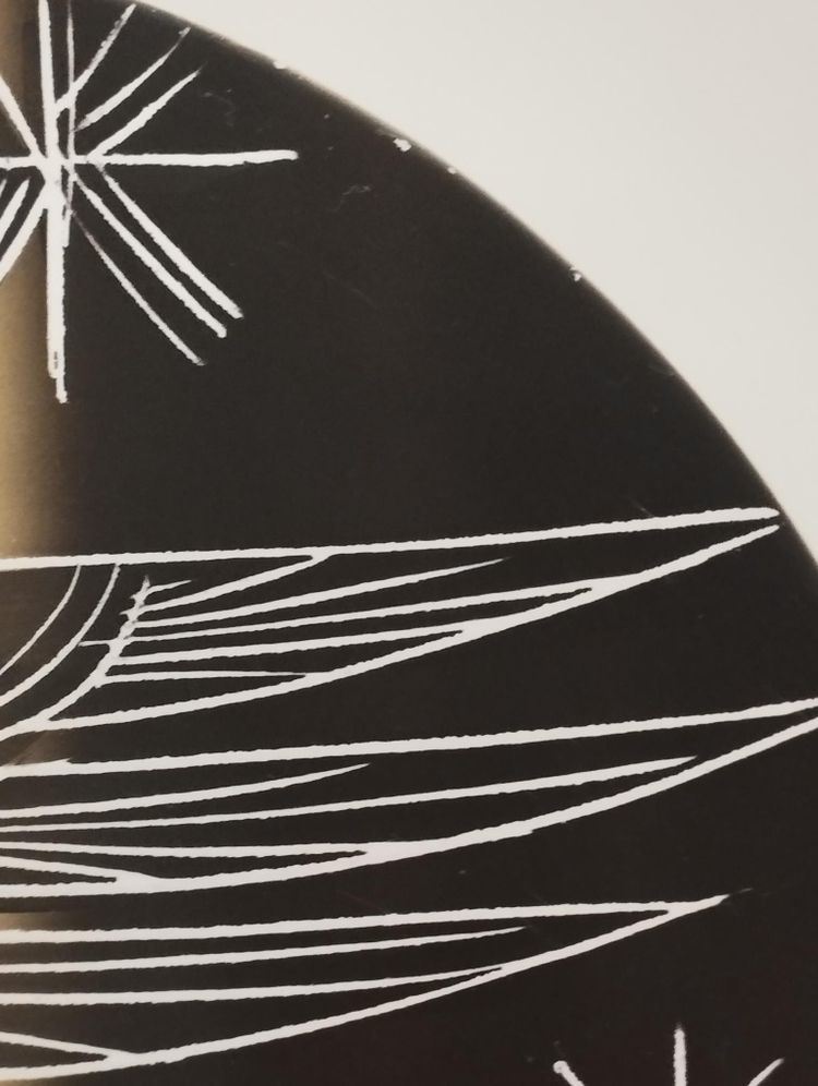 Vallauris plate with incised decoration.