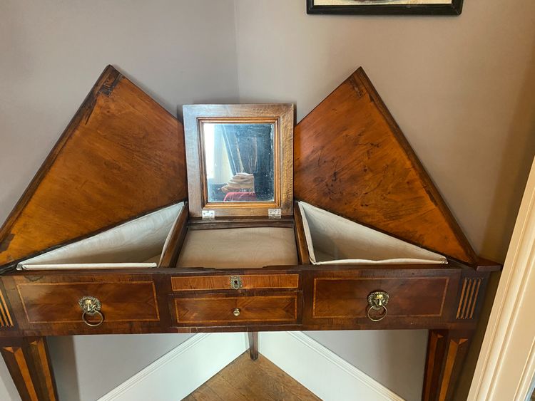 coiffeuse d'angle d'époque Louis XVI