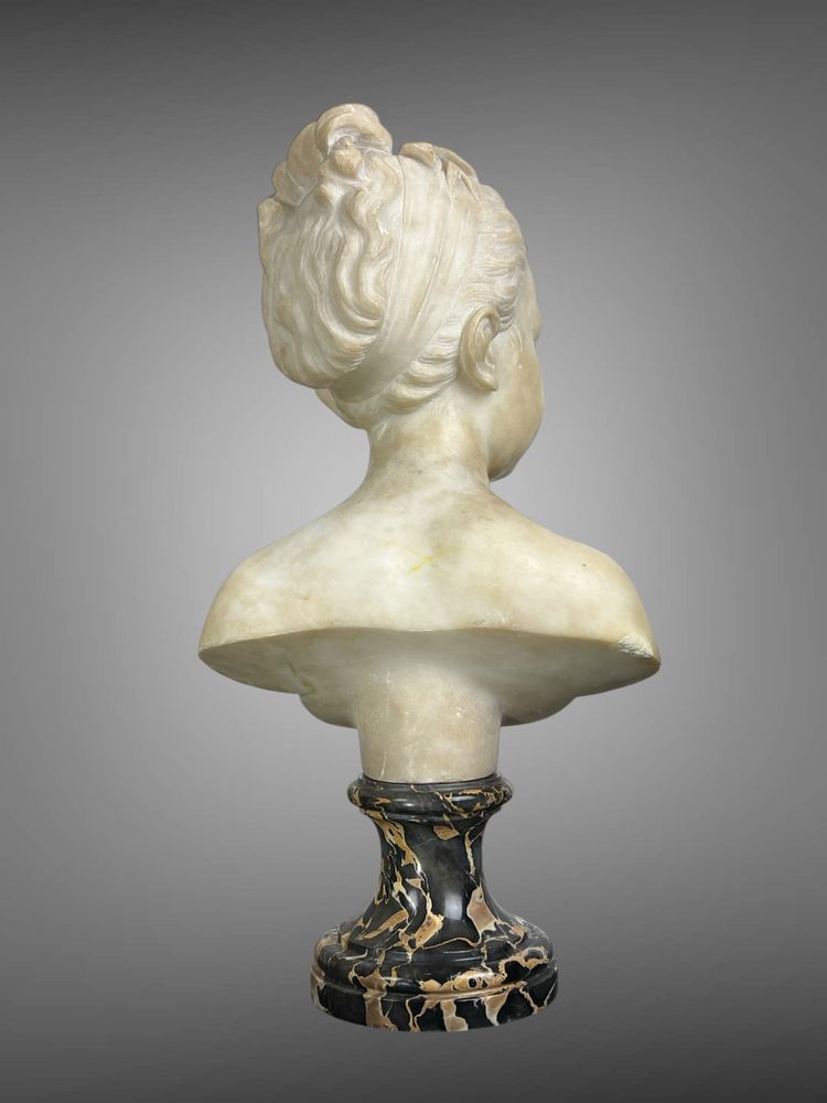 BUSTE EN MARBRE DU XIXe REPRESENTANT LOUISE BRONGNIART D APRES HOUDON (1741-1828