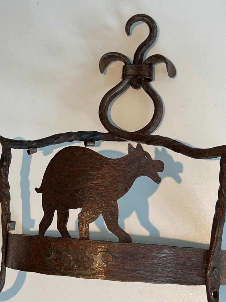 Paire d'Appliques En Fer Forgé Représentant des Animaux. Travail Français. Vers 1940