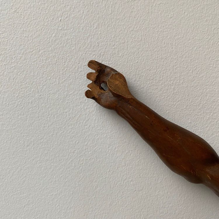 Cristo in noce Scultura di pregio del XVII secolo