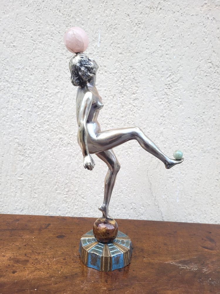 Danseuse Aux Balles En Bronze Argenté, Art Deco, 20th Century