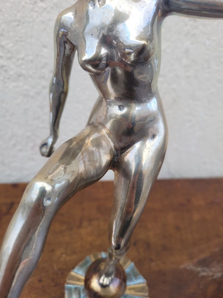 Danseuse Aux Balles En Bronze Argenté, Art Deco, 20th Century