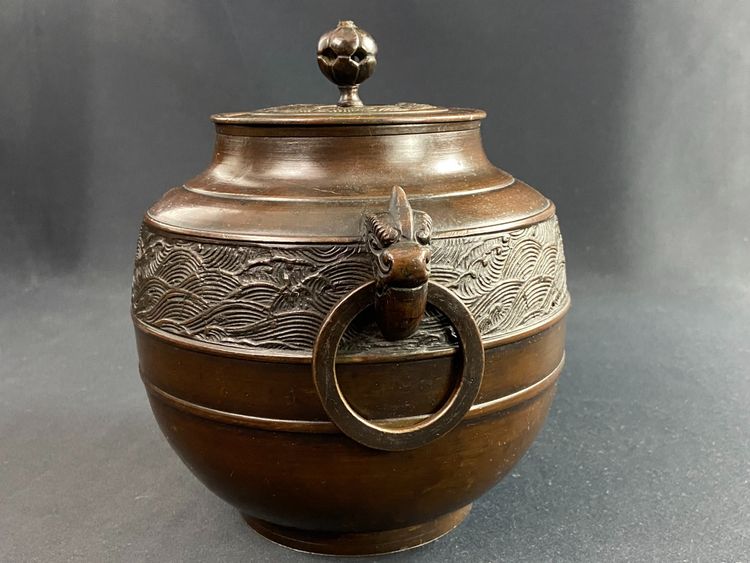 Bronze ginger pot 19th century Meiji Japan