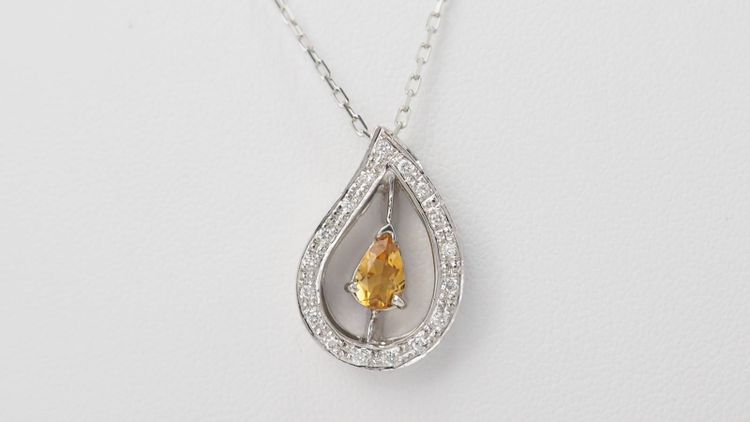 Necklace in white gold, citrine and diamonds
