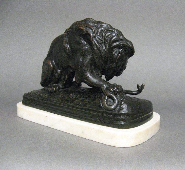 Bronze Skulptur Löwe Mit Schlange Von Victor Chemin.
