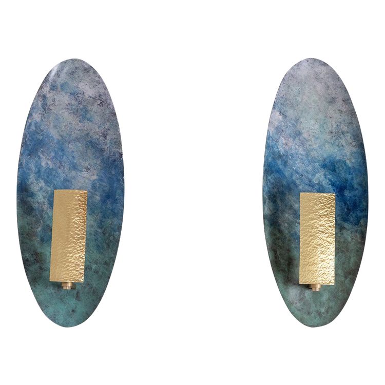 Pair of sconces in patinated brass. Contemporary work. LS60781267Y