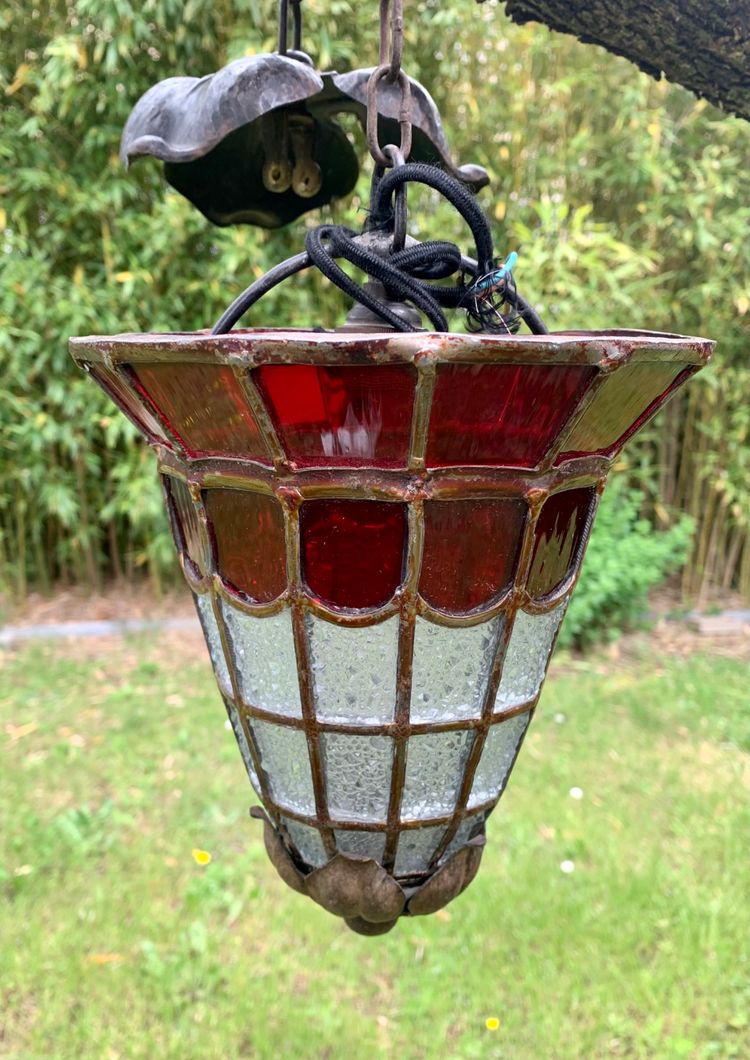 Small stained-glass hanging lamp