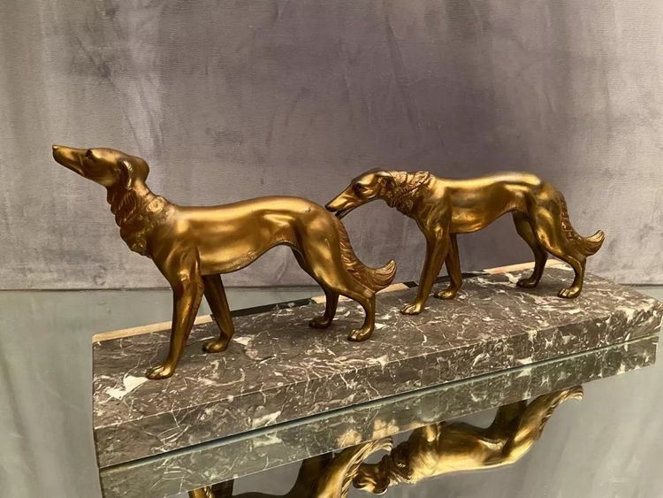 Large Art Deco sculpture of greyhounds on onyx signed Salvatore MELANI 1902-1934