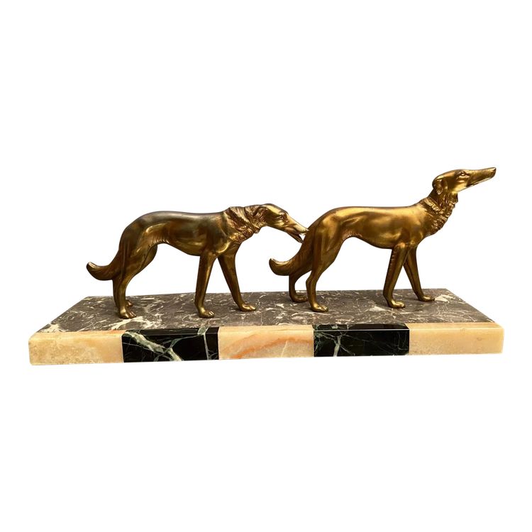 Large Art Deco sculpture of greyhounds on onyx signed Salvatore MELANI 1902-1934