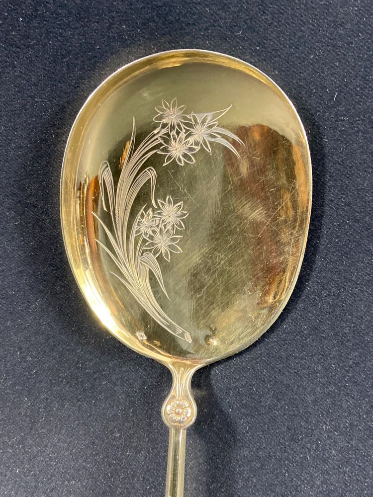 Regency-style ice-cream scoop in silver vermeil signed PUIFORCAT