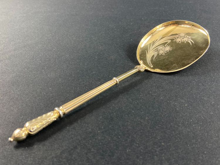 Regency-style ice-cream scoop in silver vermeil signed PUIFORCAT