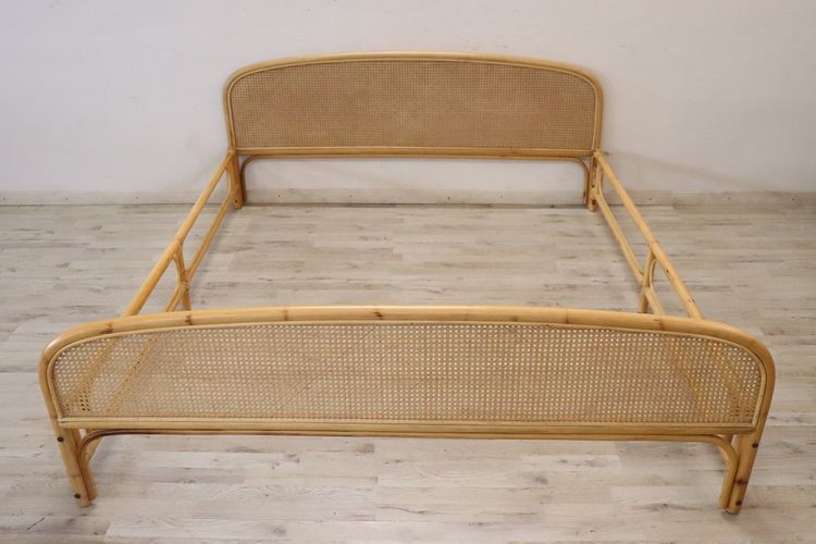 Letto matrimoniale vintage in bambù e paglia di Vienna, anni '80