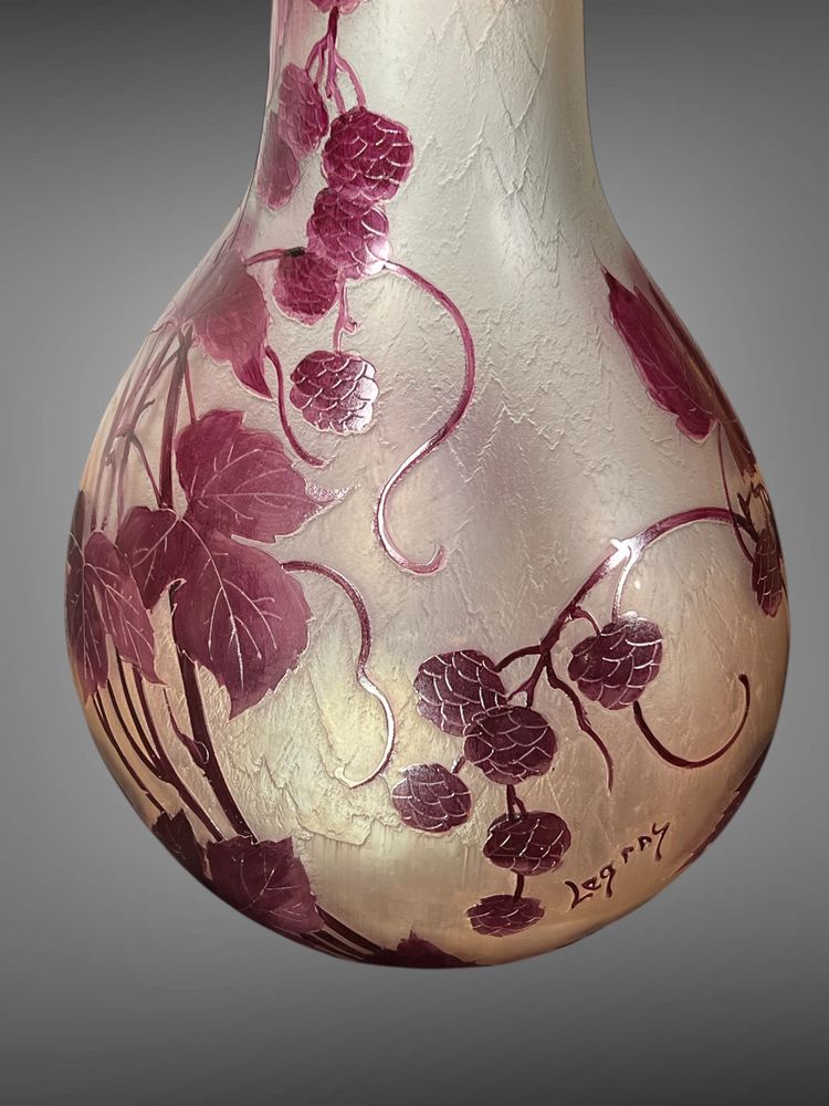 IMPORTANT OVOIDE VASE SIGNIERT LEGRAS IN GIEFERGLAS MIT MÛRIERDECK 65 CM HOCH