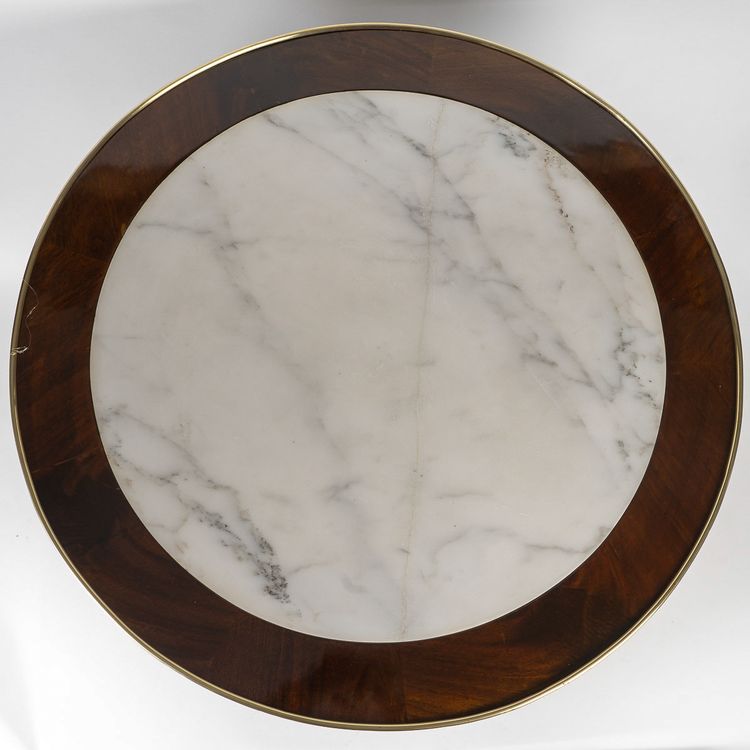 Guéridon en acajou à décor de Cygnes époque Restauration vers 1820-1830