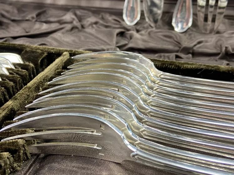 Servizio di pesce Luigi XV Ravinet d'Enfert in argento con filetto di violino