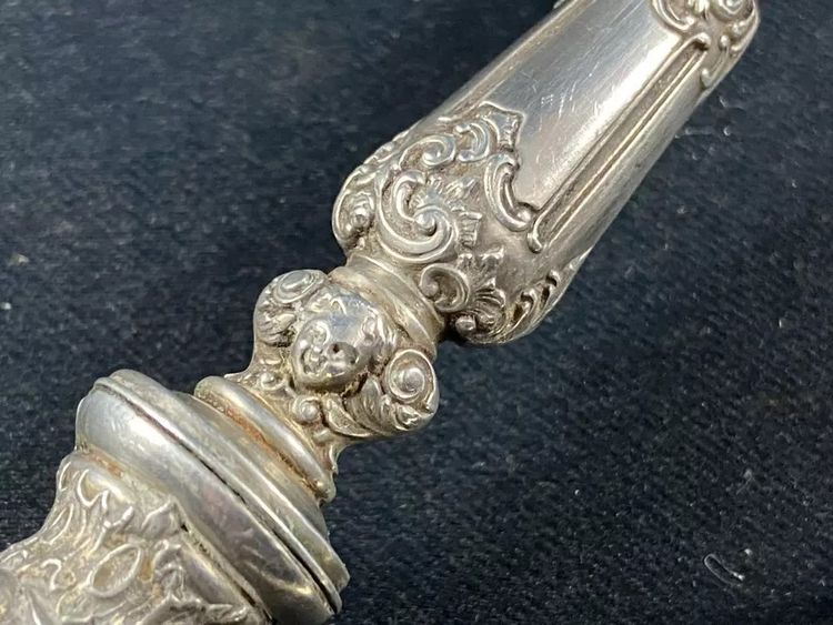 Regency silver salad set with cherubs' heads décor
