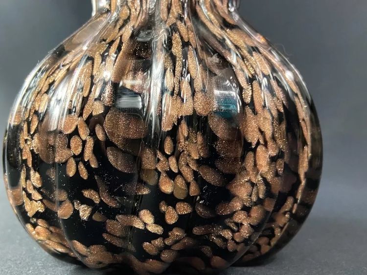 Signed Murano Venice crystal vase, gold inclusion on black background