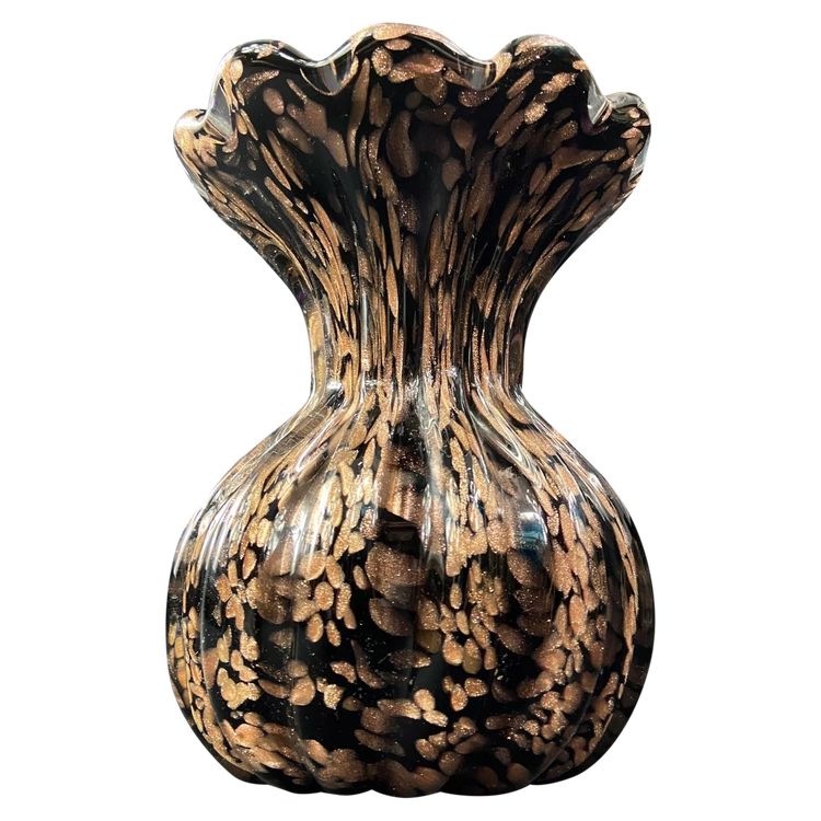 Signed Murano Venice crystal vase, gold inclusion on black background