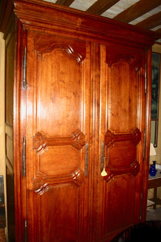 Eichenschrank aus der Zeit Louis XIV