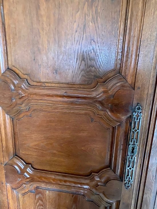 Eichenschrank aus der Zeit Louis XIV