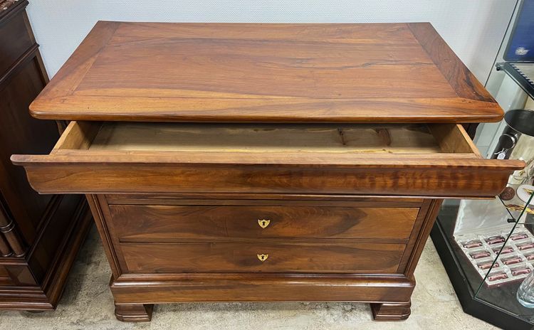 COMMODE IN NOCE LOUIS PHILIPPE