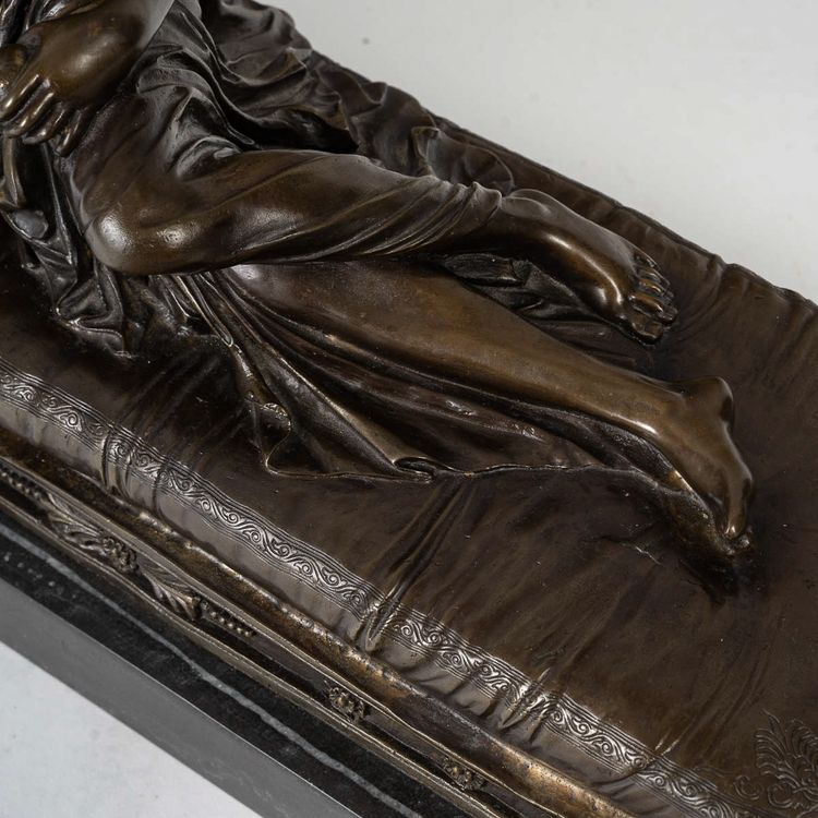 Dopo Antonio Canova (1757-1822) - Paolina Borghese detta Venere Vitrix in bronzo e marmo