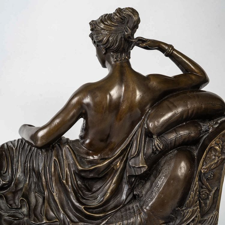 Dopo Antonio Canova (1757-1822) - Paolina Borghese detta Venere Vitrix in bronzo e marmo