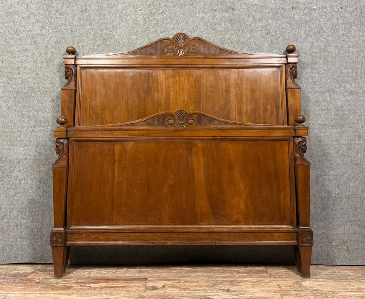 Bed stamped Bastel Empire Consulate period in walnut circa 1800