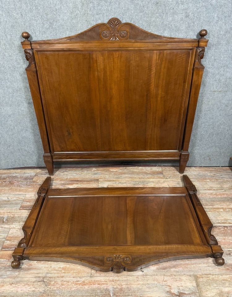 Bed stamped Bastel Empire Consulate period in walnut circa 1800