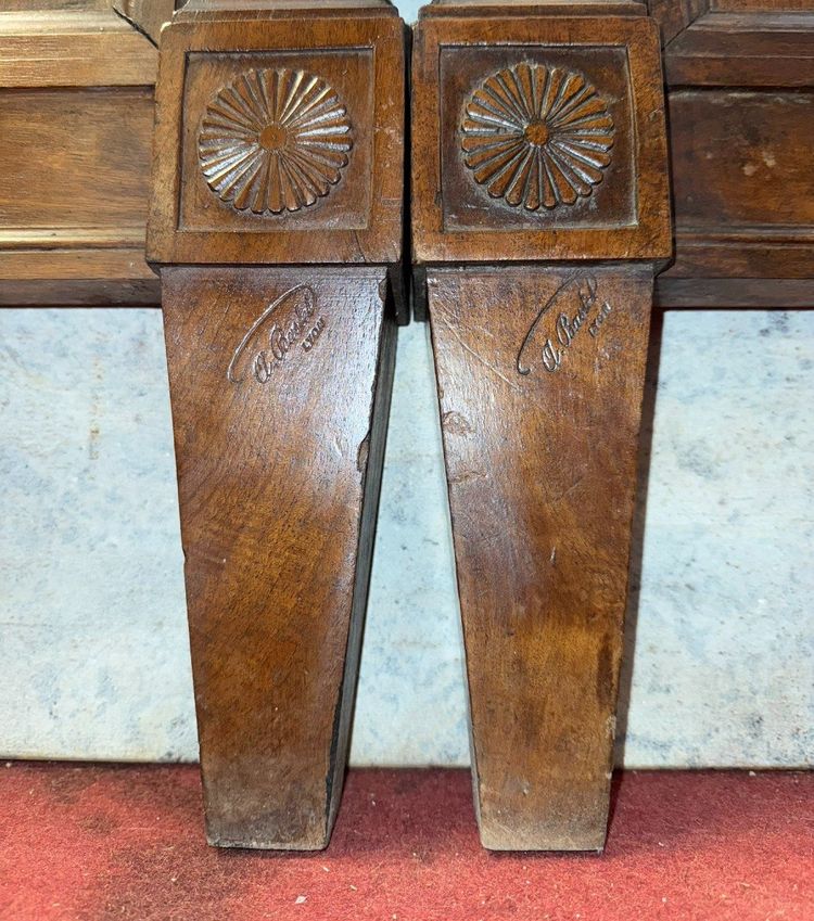 Bed stamped Bastel Empire Consulate period in walnut circa 1800
