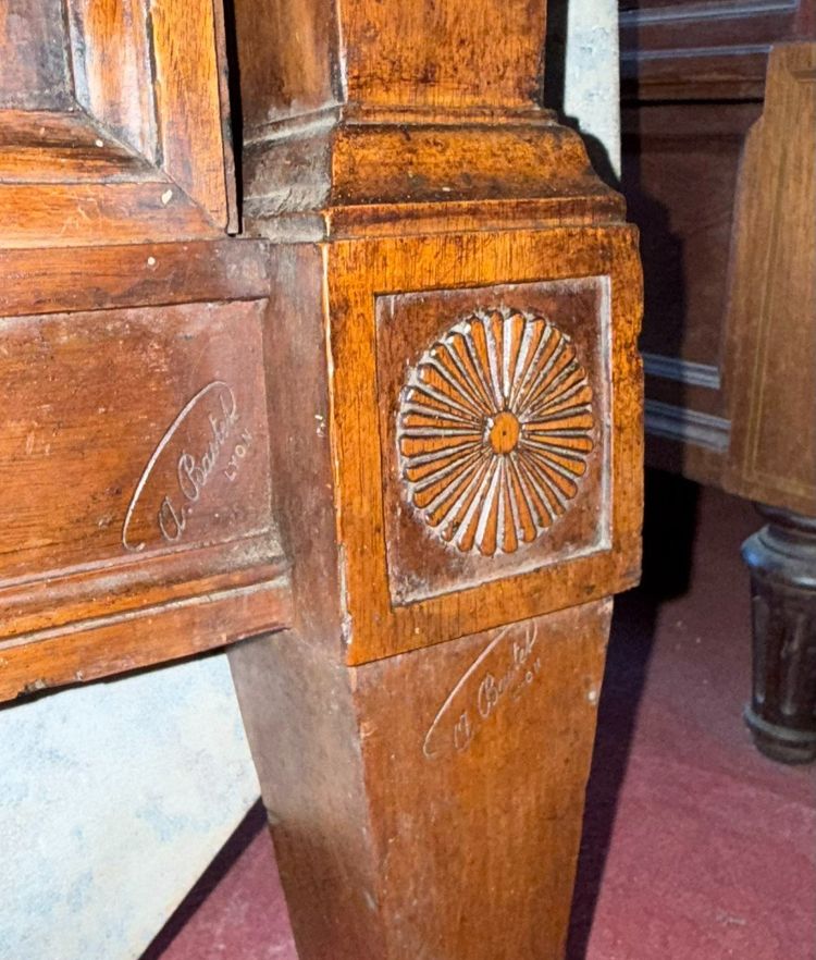 Bed stamped Bastel Empire Consulate period in walnut circa 1800