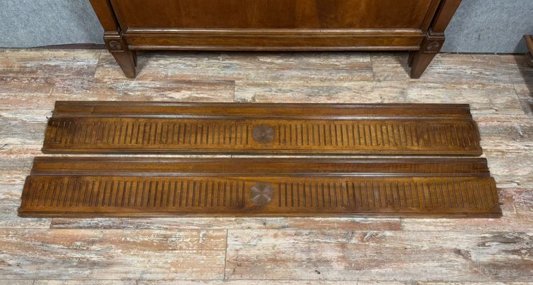Bed stamped Bastel Empire Consulate period in walnut circa 1800