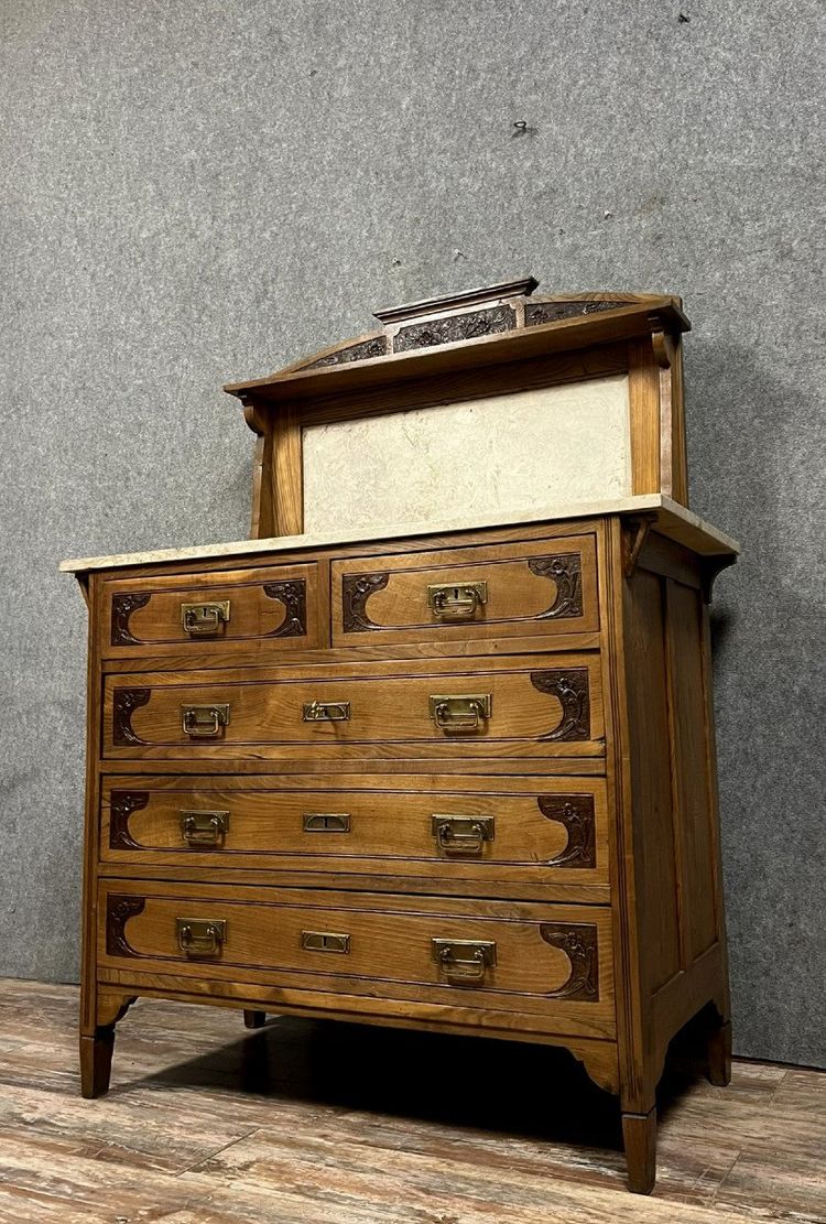 Im Geiste der Schule von Nancy: Schöne Jugendstil-Kommode aus Eiche um 1900