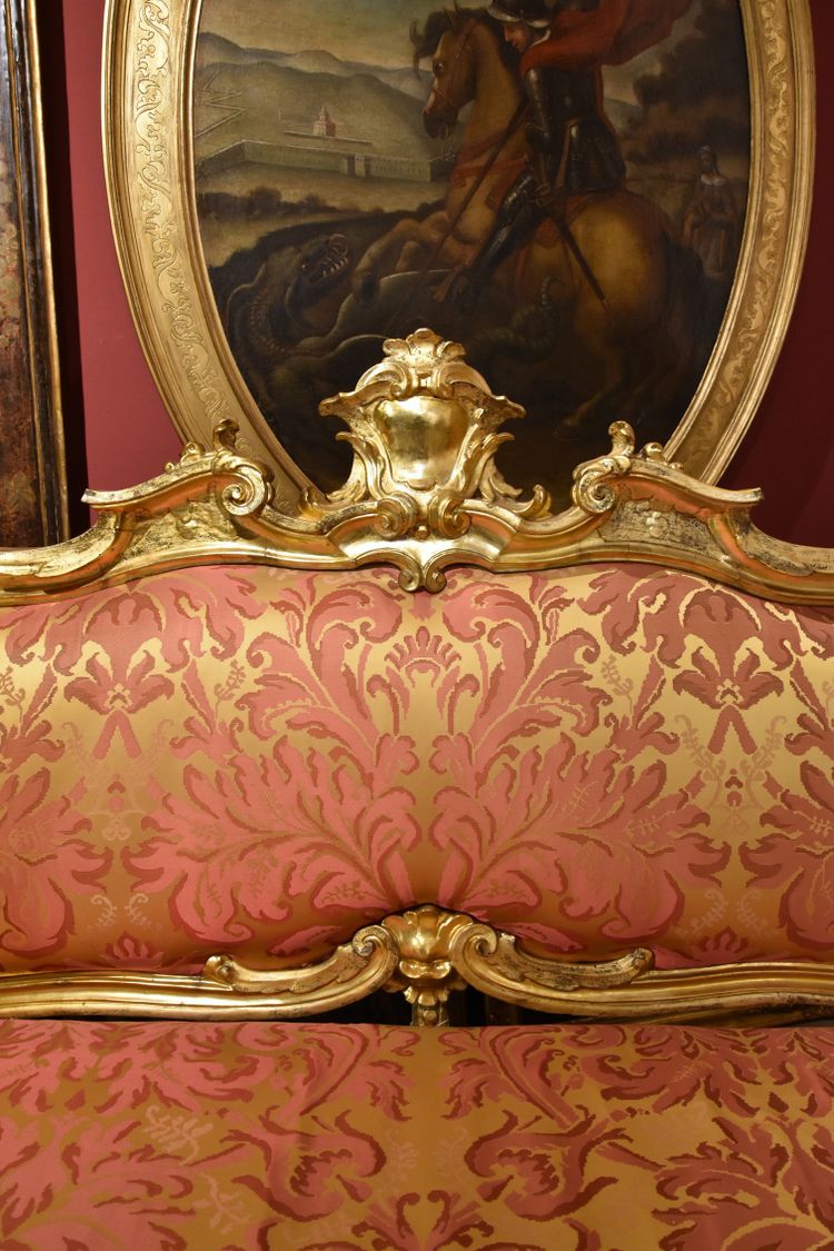 Sontuoso divano del periodo Luigi XIV, Roma primi XVII seocolo