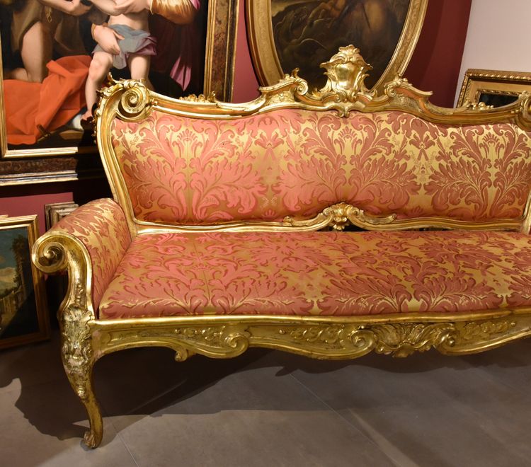 Sontuoso divano del periodo Luigi XIV, Roma primi XVII seocolo